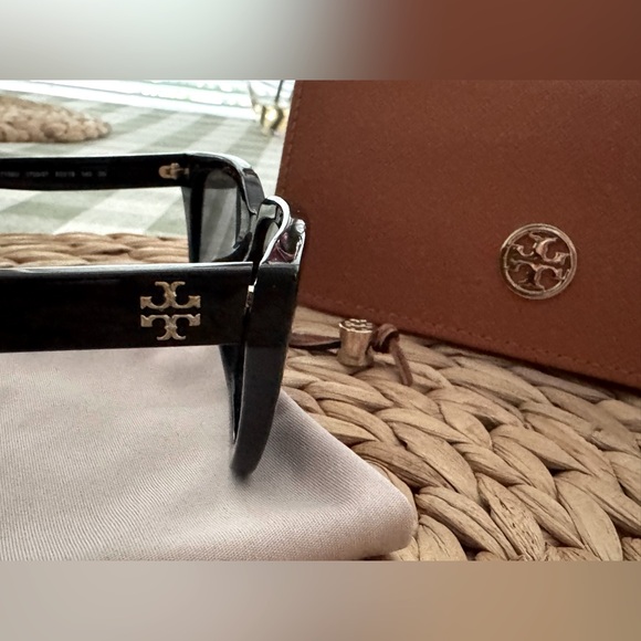 Tory Burch Cat-Eye Sunglasses / Black with Grey Lenses main image 6